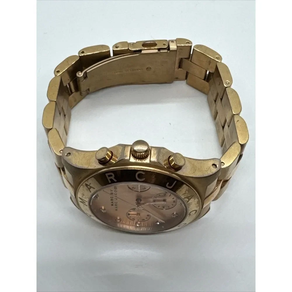 Marc Jacobs Blade MBM3102 Women's Stainless Steel Analog Gold Dial Watch JNA724